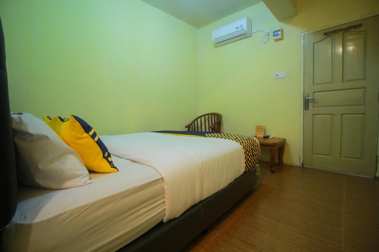 Spot On 2305 Andys Nur Penginapan Dumai Buitenkant foto