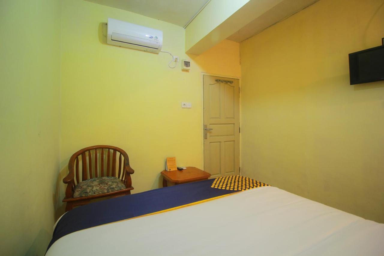 Spot On 2305 Andys Nur Penginapan Dumai Buitenkant foto