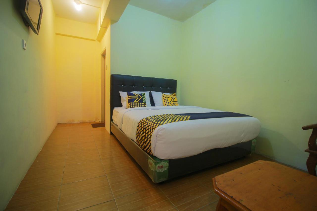 Spot On 2305 Andys Nur Penginapan Dumai Buitenkant foto